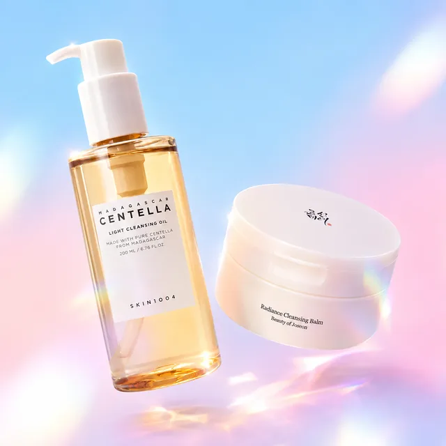 Étape 1 — le double nettoyage : huile démaquillante puis gel nettoyant